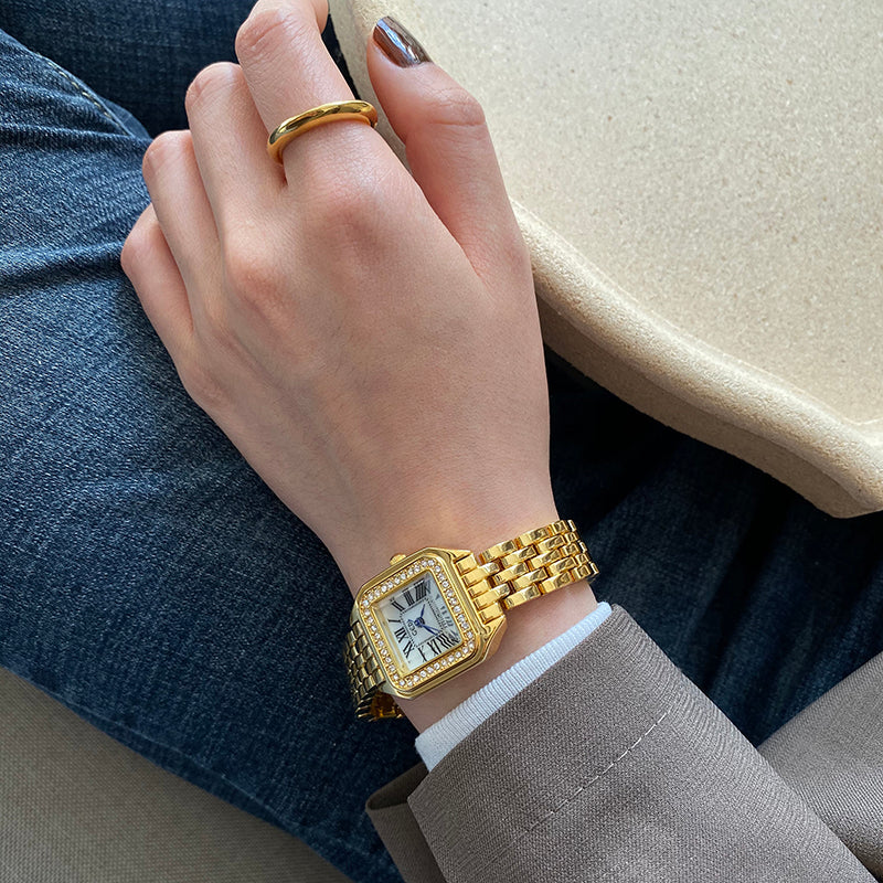 Luxury Elegant Gold Quartz Wristwatch for Men 