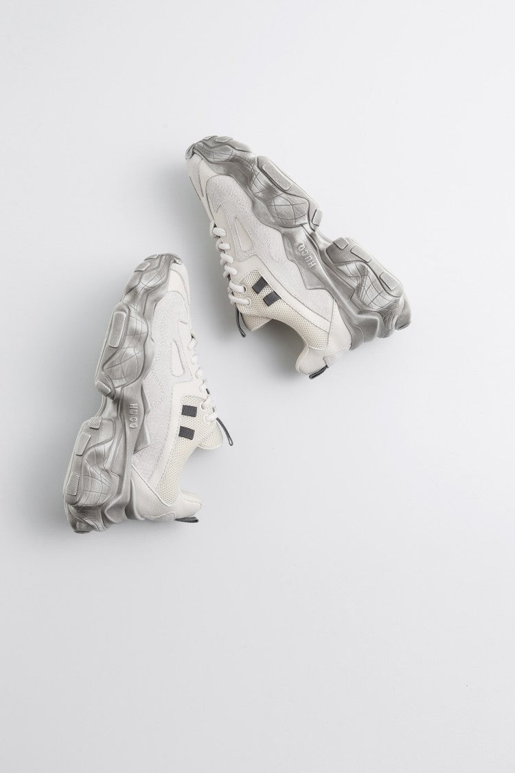Running platform sneakers